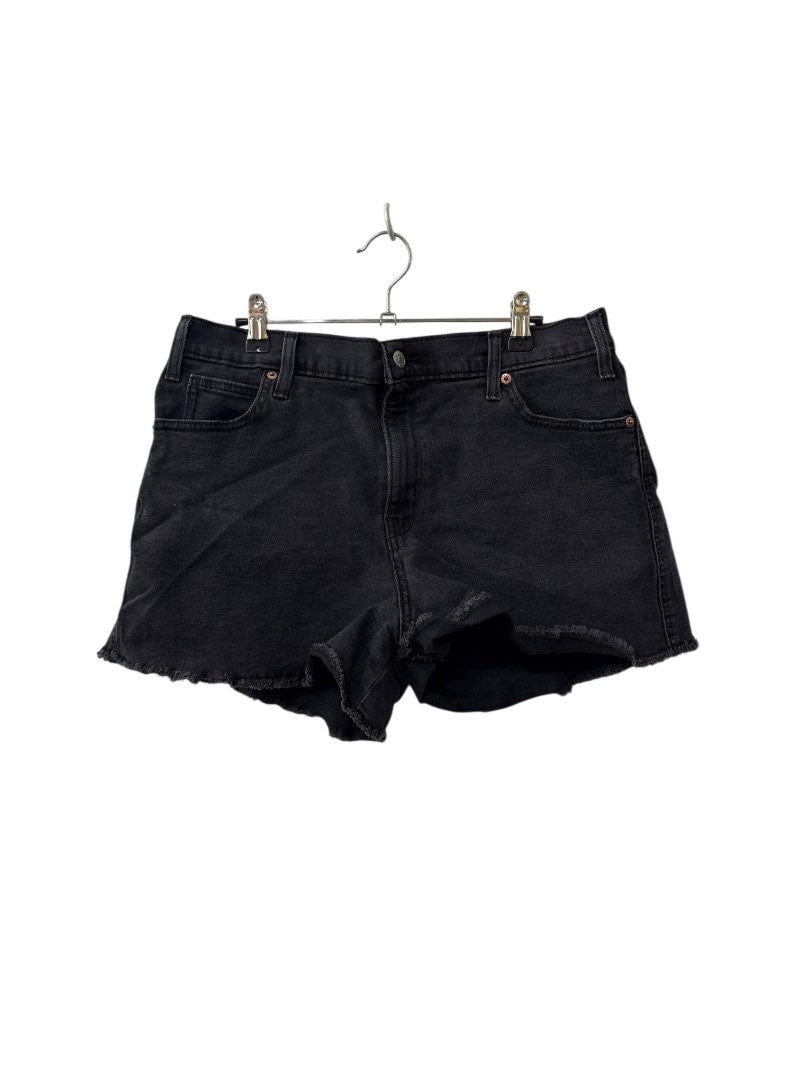 Levi’s Denim Cut-Off Shorts
