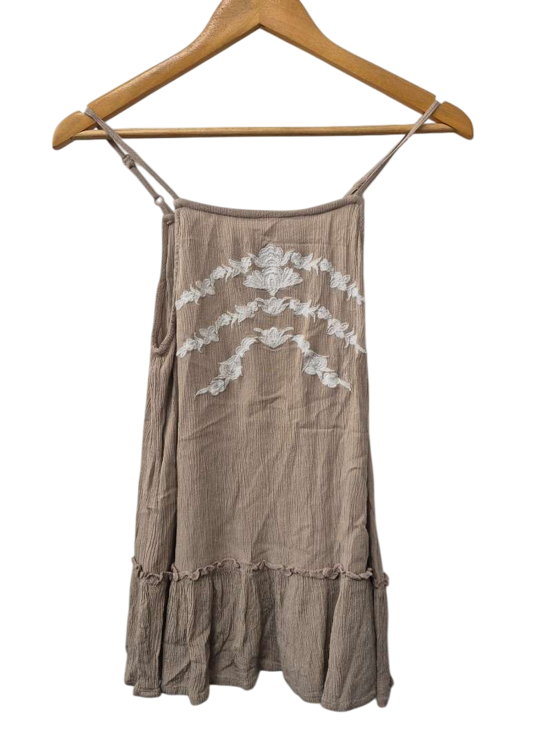 Sim & Sam Tiered Embroidered Tanks