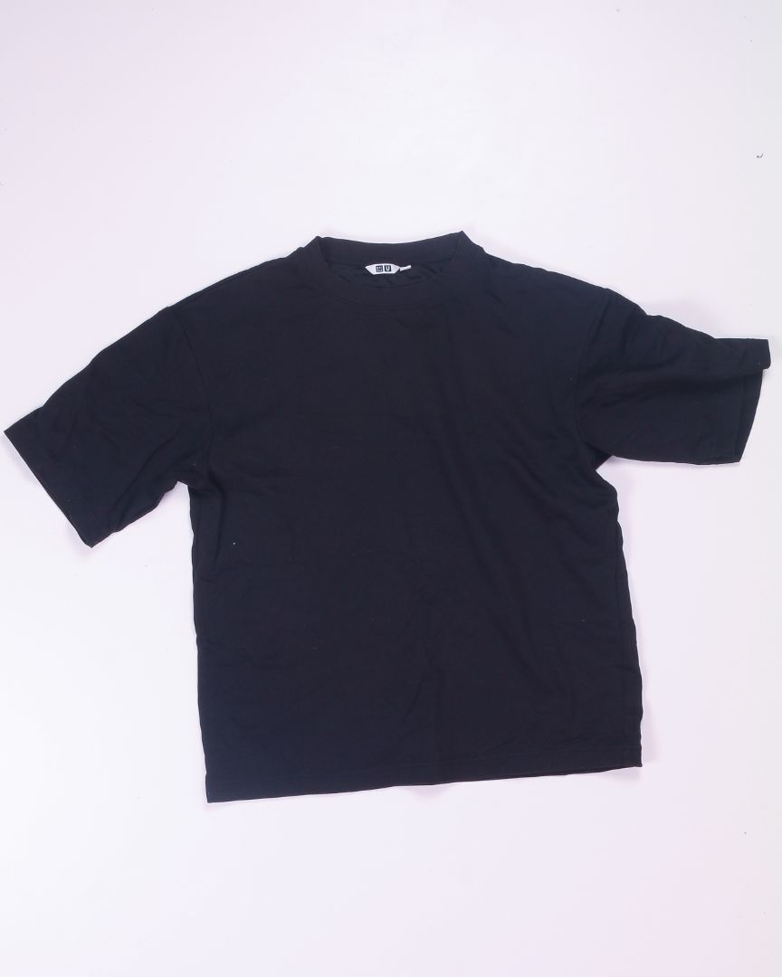 Black Uniqlo T-shirt, M