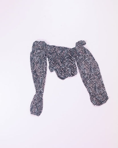 Black BooHoo Cropped Long Sleeve, 0