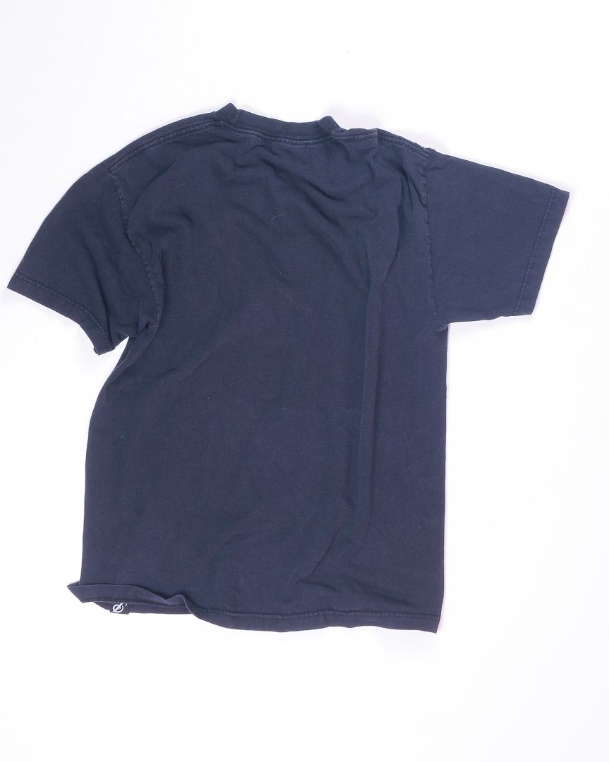 Black  T-shirt, XL