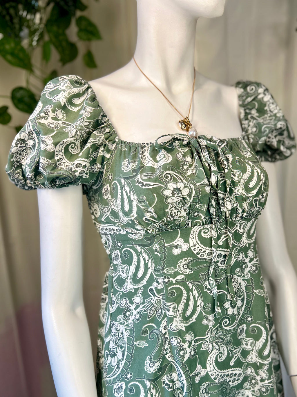 Green Floral Dizzy Lizzy Short Sleeve Dress, M
