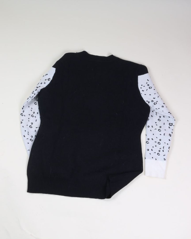 B&W Sweater, XL