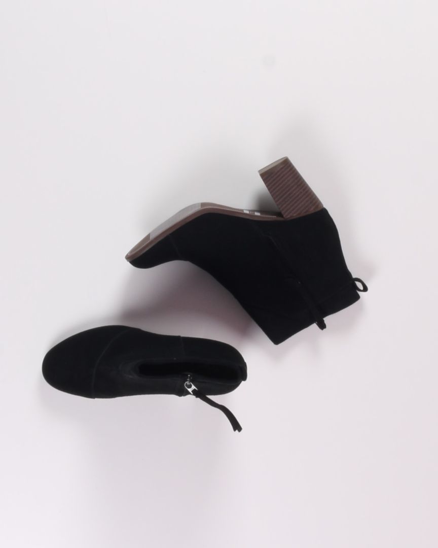 Black Toms Ankle Boot, 7.5