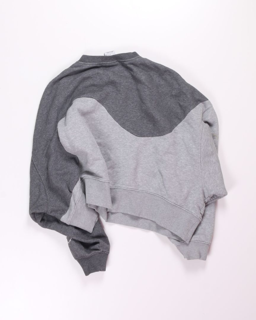 Gray NIke Cropped Crewneck, L