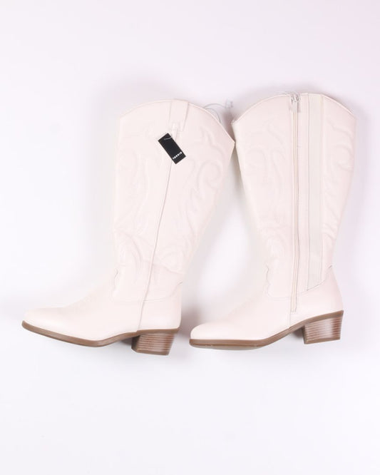 White Torrid Cowboy Boots, 8