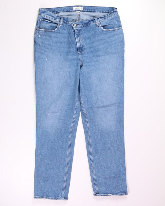 Lightwash Abercombie & Fitch 90s Straight Leg Jeans, 18