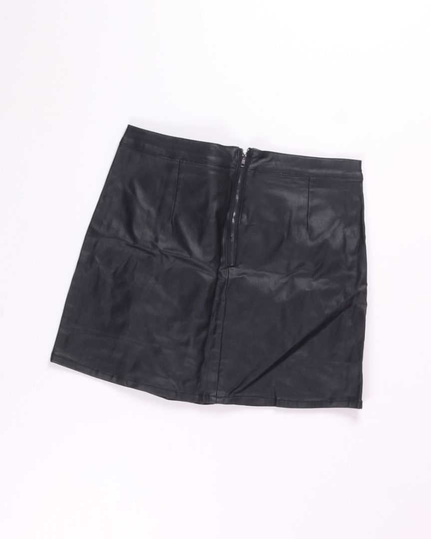 Black Mini Skirt, L