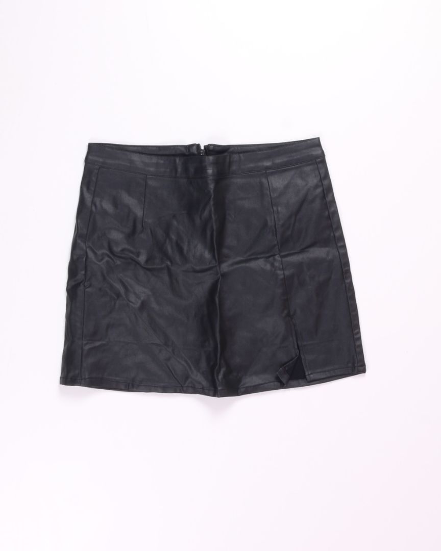 Black Mini Skirt, L