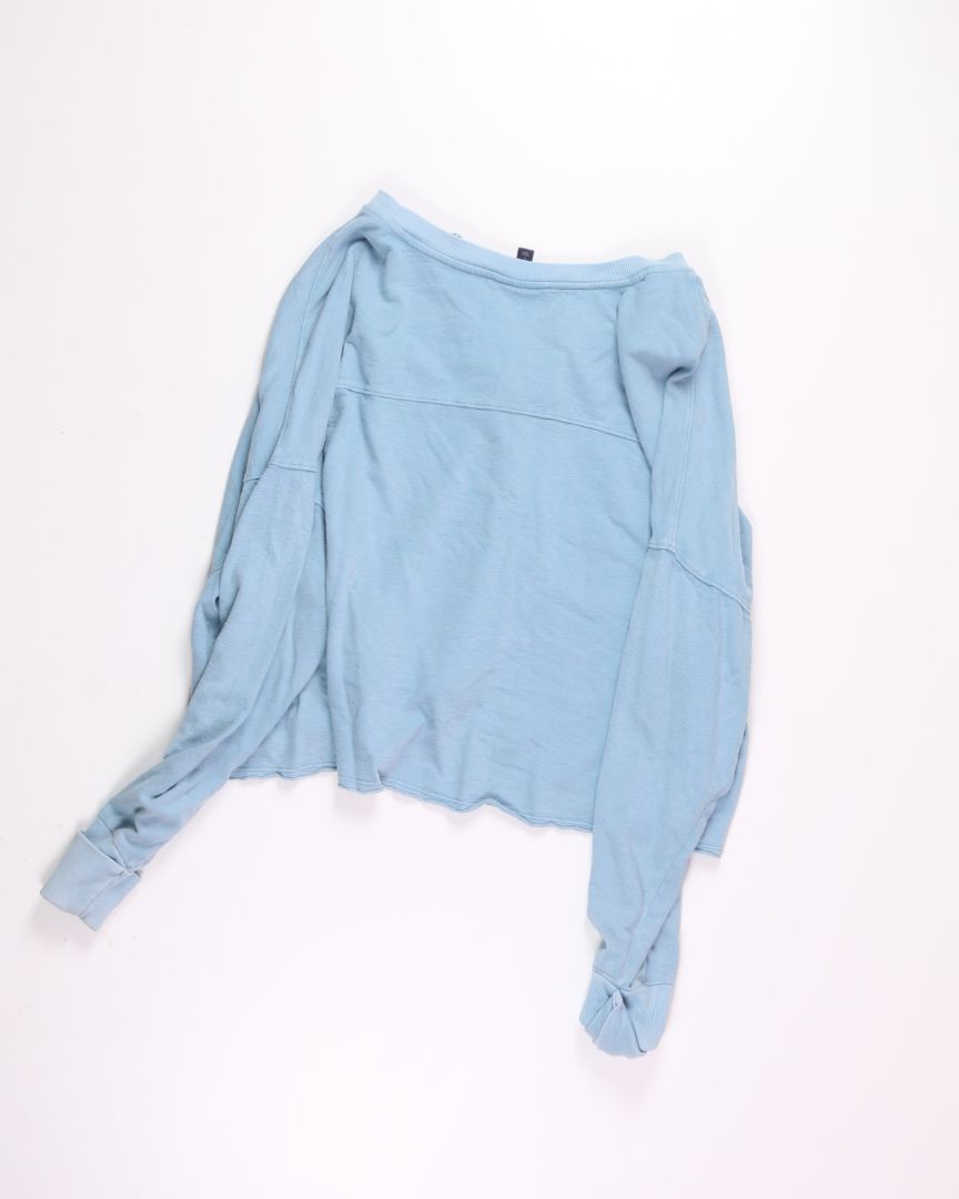 Blue Universal Thread Cropped Henley, L