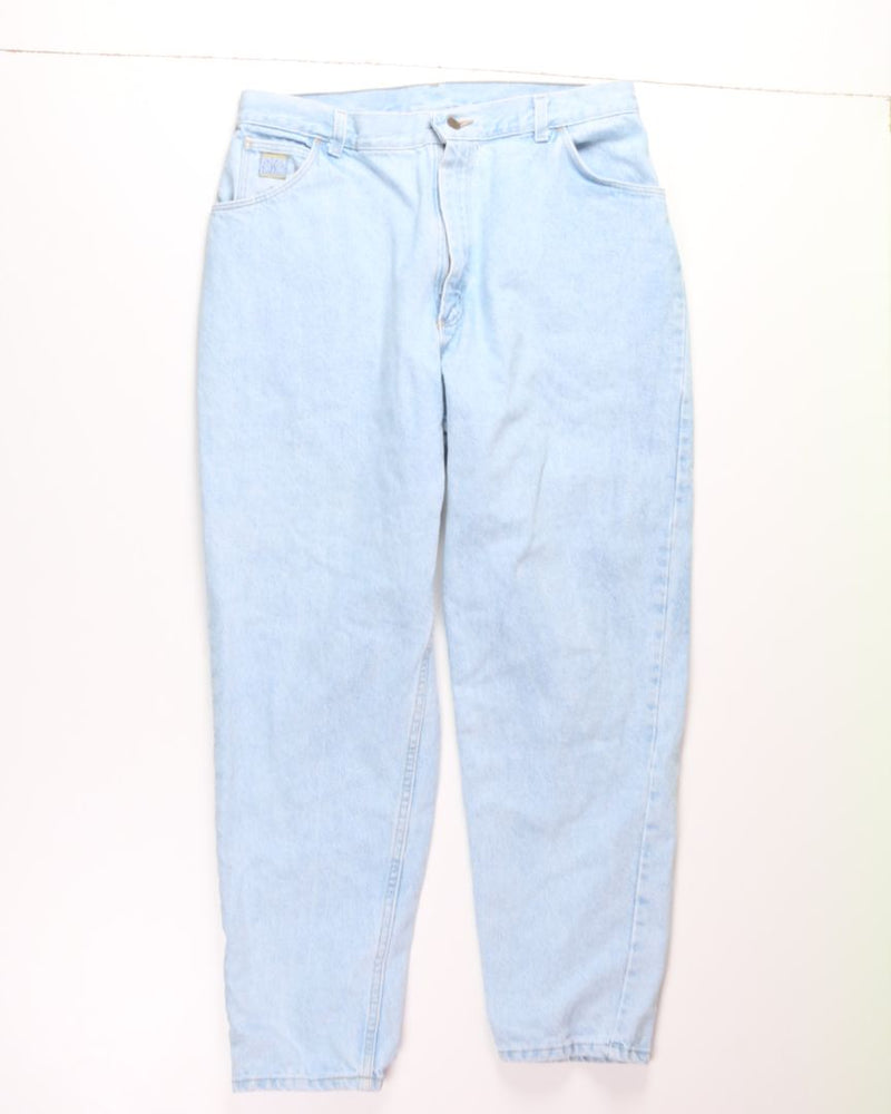 Lightwash Wrangler Mom Jeans, 18W