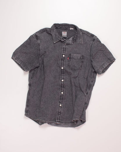 Darkwash Levi's Denim Button Down, L