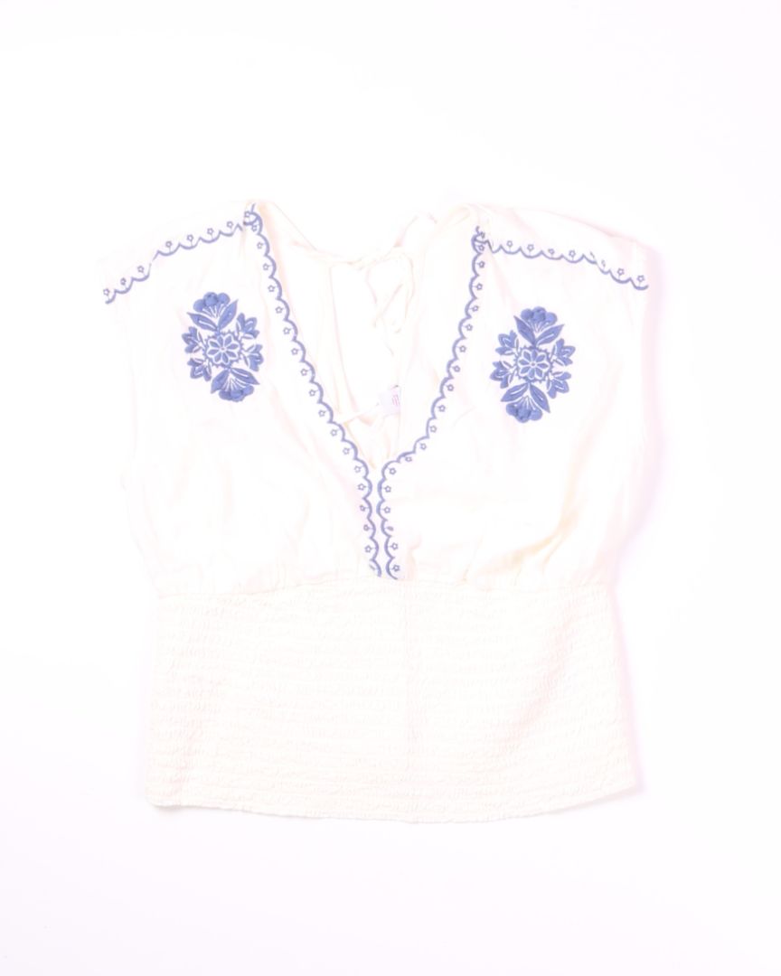 White Embroidered Old Navy Blouse, M