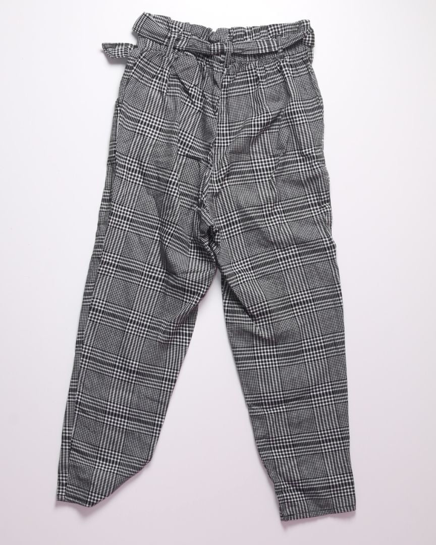 B&W Divided by H&M Paperbag Pants, 4