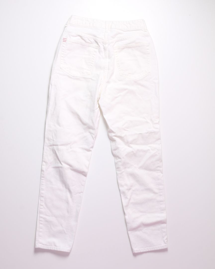 White BDG Distressed Mom Jeans, 27