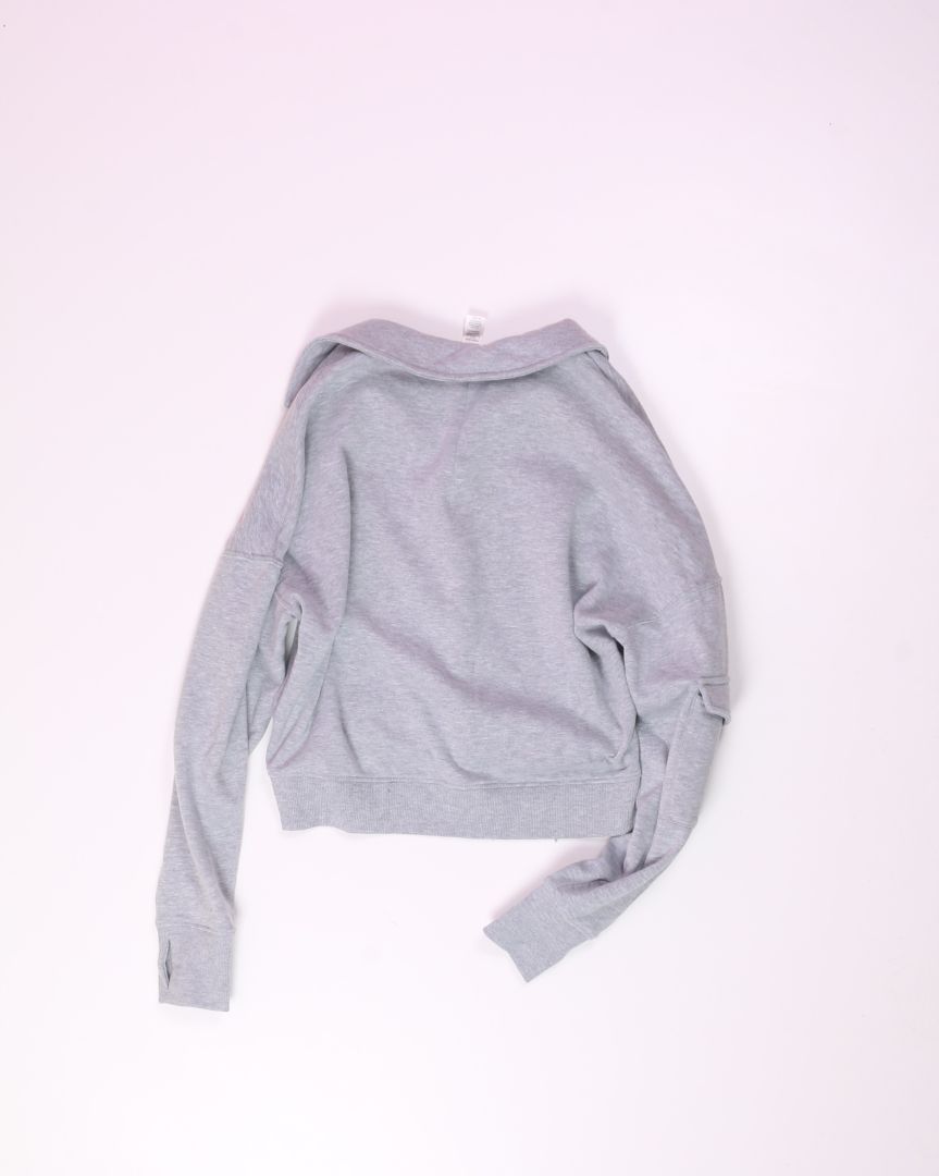 Grey Yogalicios Cropped Pullover, XS