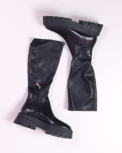 Black Tall Boots, 10