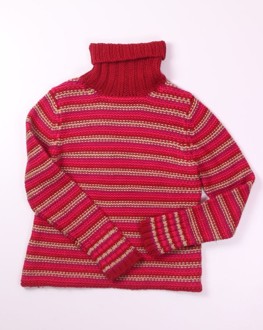 Red Gap Chunky Turtleneck Sweater, XL