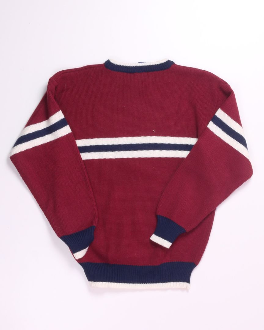 Red Body Ragz Sweater, L