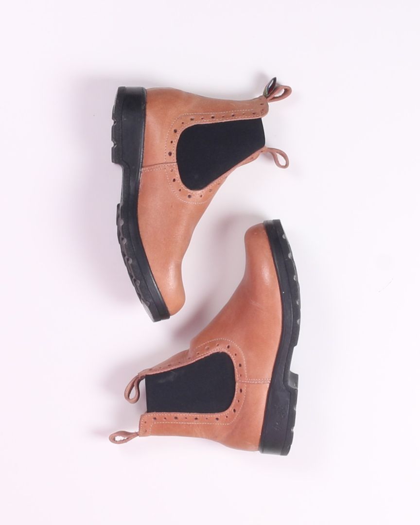 Tan Howzit Ankle Boots, 7