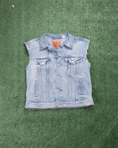 Lightwash Levi's Denim Vest, L