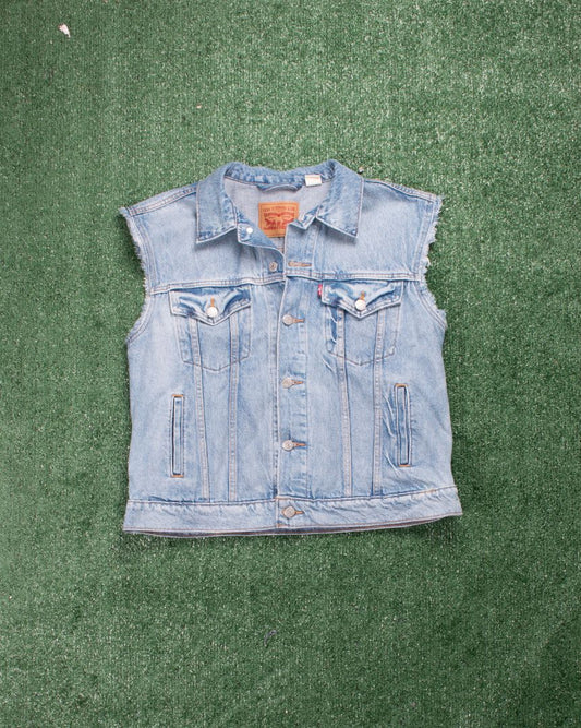 Lightwash Levi's Denim Vest, L