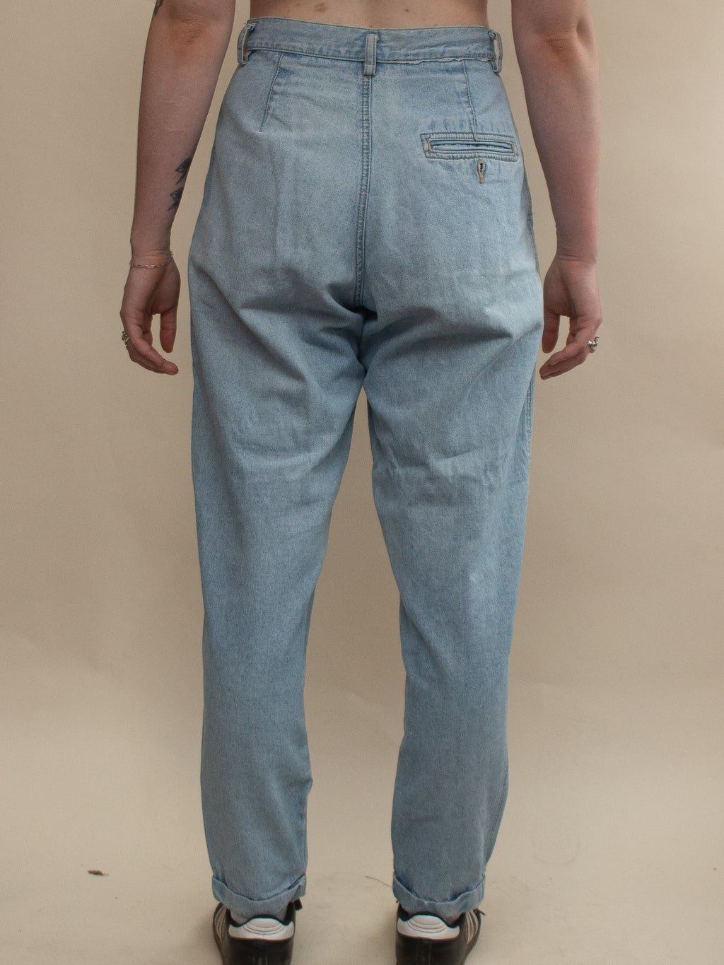 Lightwash Falls Creek Dungarees Jeans, 33