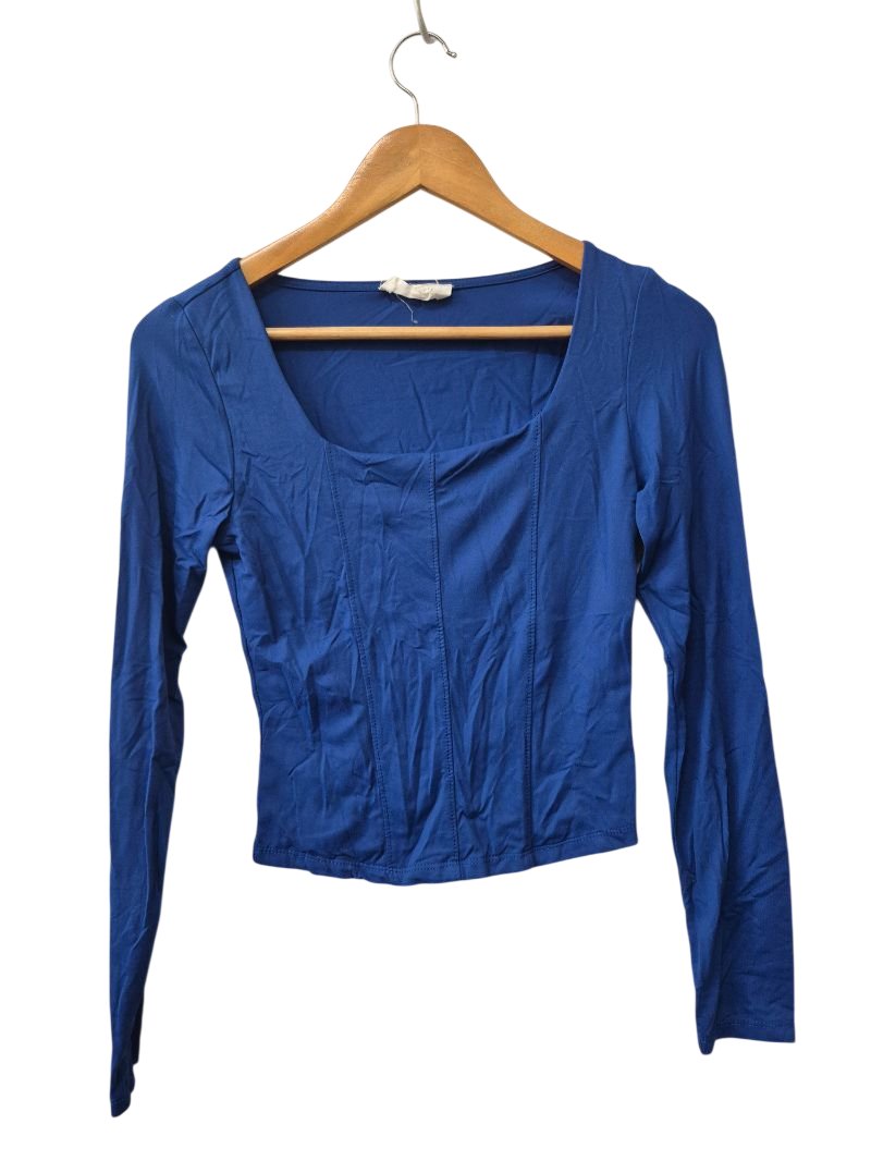 Olive & Oak Square Neck Long Sleeves