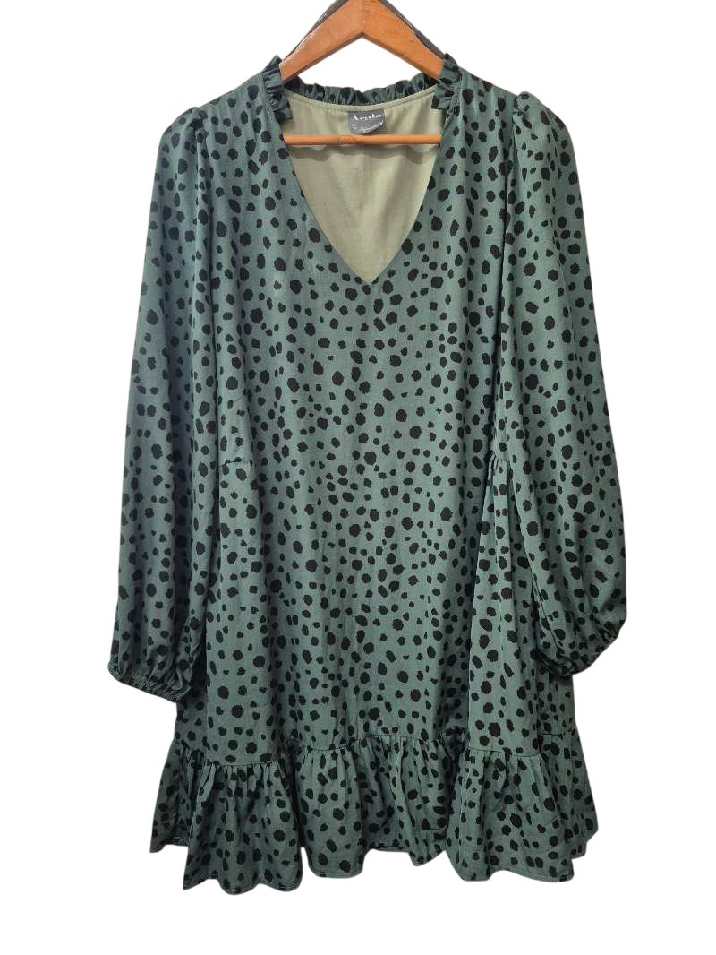 Arula Dresses