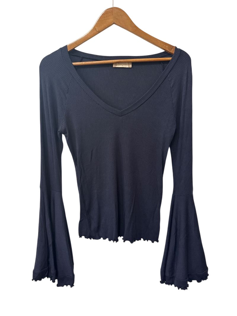 Altar’d State V-Neck Bell Sleeve Long Sleeves
