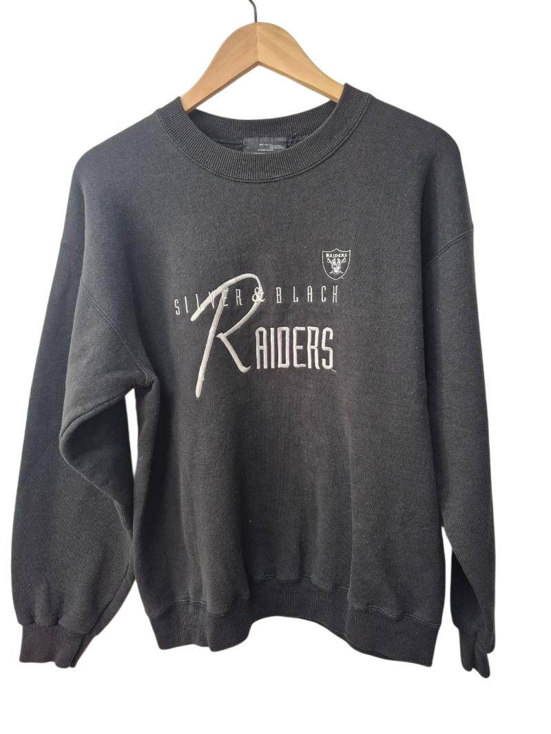 Front Row Crewneck Sweatshirt Long Sleeves