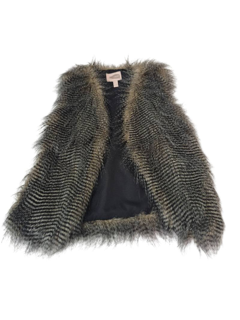 Forever 21 Faux Fur Vest Outerwear