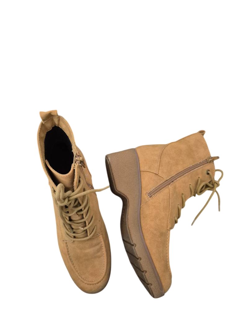 Naturalizer Ankle Lace-Up Boots