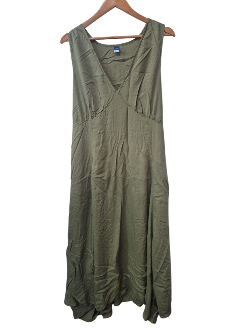 Old Navy V-Neck Maxi Dresses