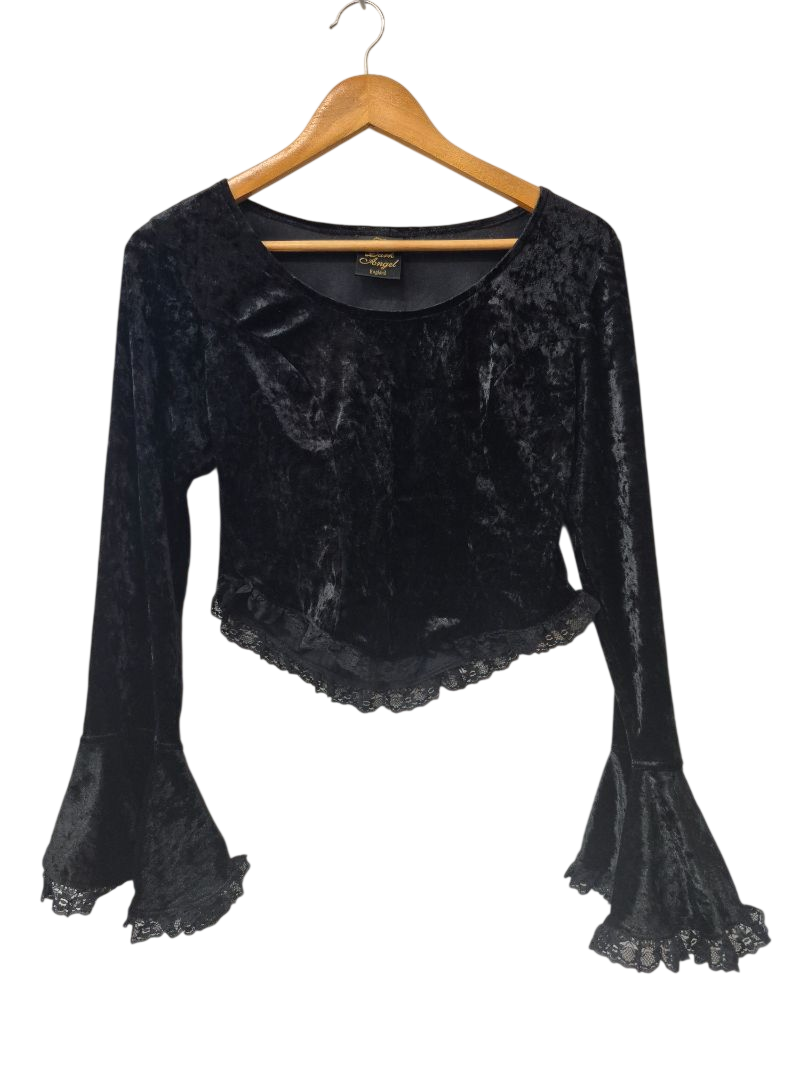 The Dark Angel England Flared Sleeves Long Sleeves