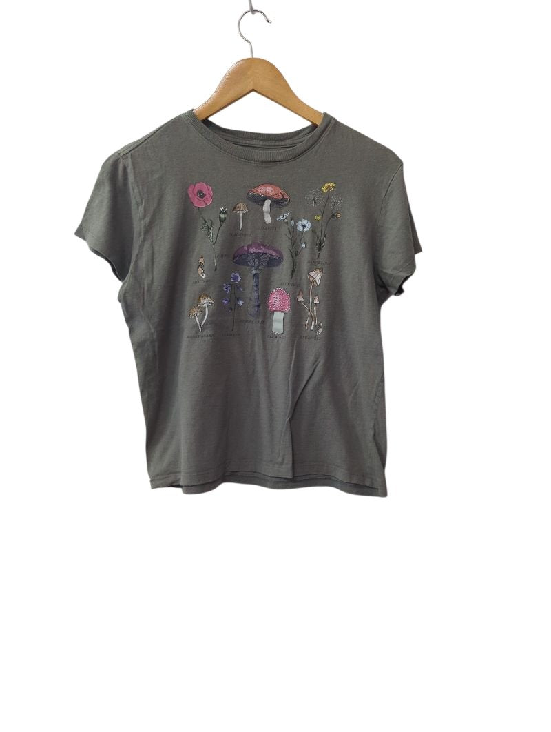 Doe Graphic Tee Short Sleeves