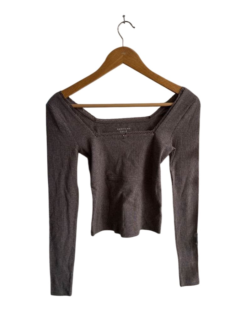 American Eagle Square Neck Long Sleeves
