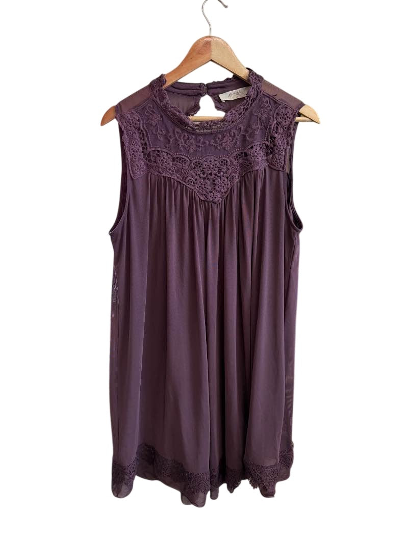 A Beautiful Soul Sleeveless Lace Dresses