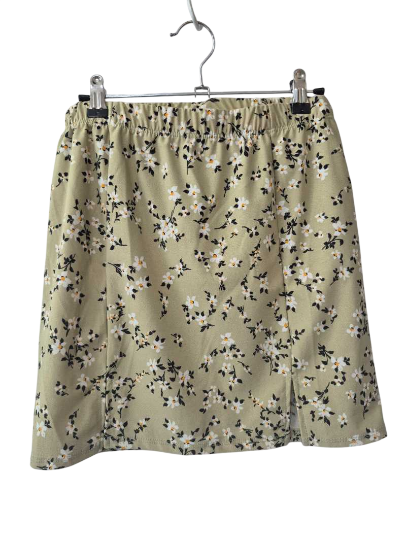 Polly & Esther Floral Pattern Skirt