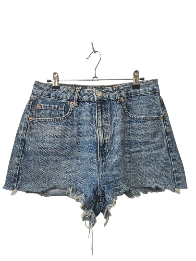 Garage Frayed Hem Shorts
