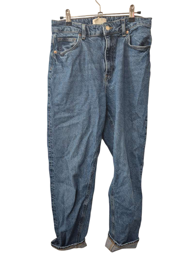 H&M Straight Leg Jeans