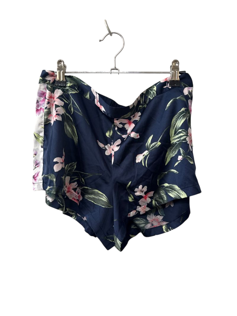 Victoria Seceret  Flowy Hem Shorts