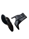 Qupid Pointed Toe Boots