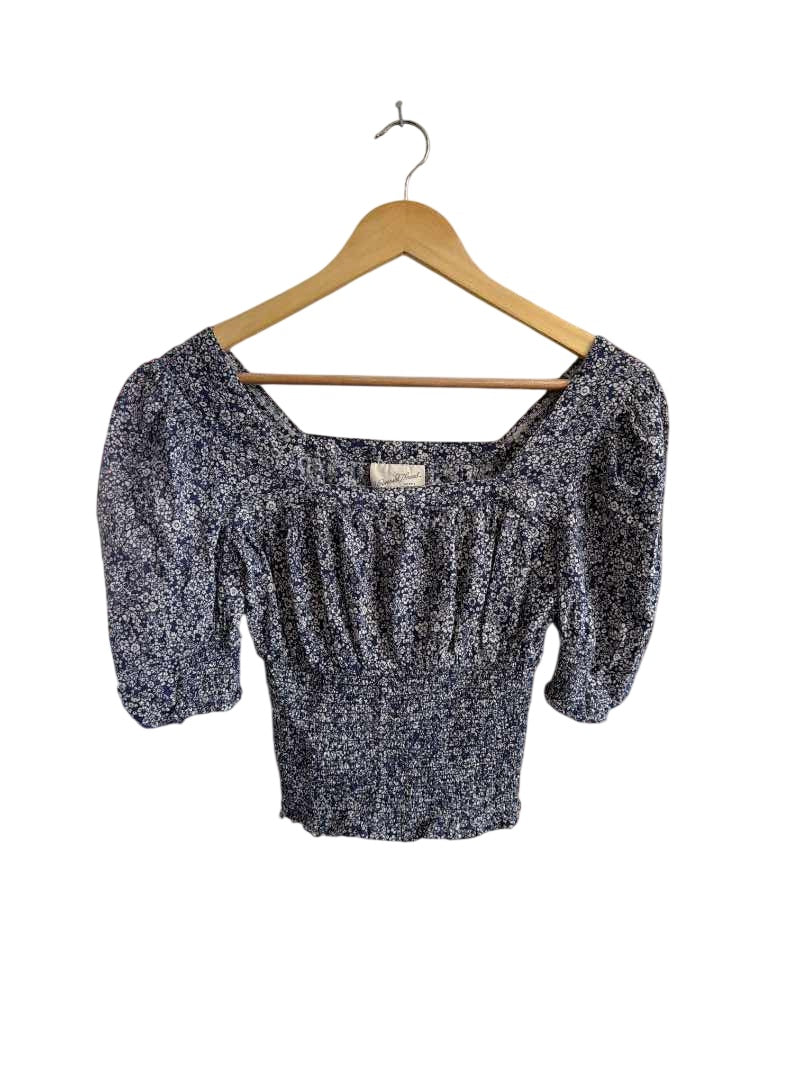 Univereal Thread Smocked Floral Short Sleeves
