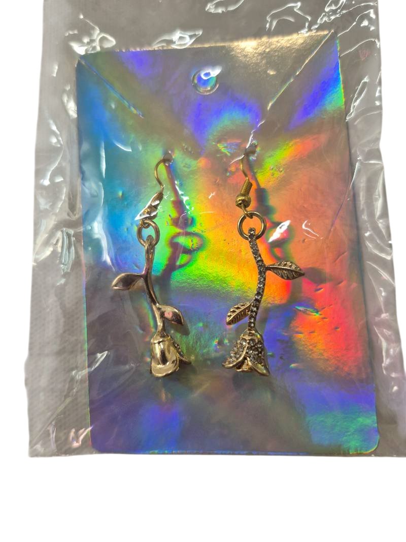 Floral Drop Jewelry