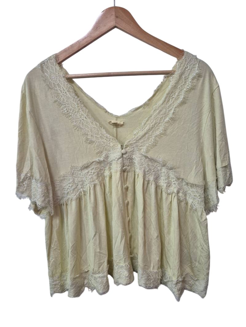 POL Lace Trim Blouse Short Sleeves