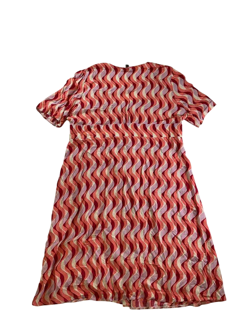 Nobody’s child Wave Print Button-Down Dresses