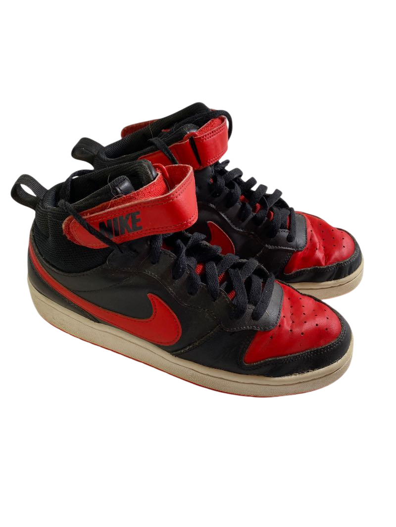 Nike High-Top Sneakers Sneakers