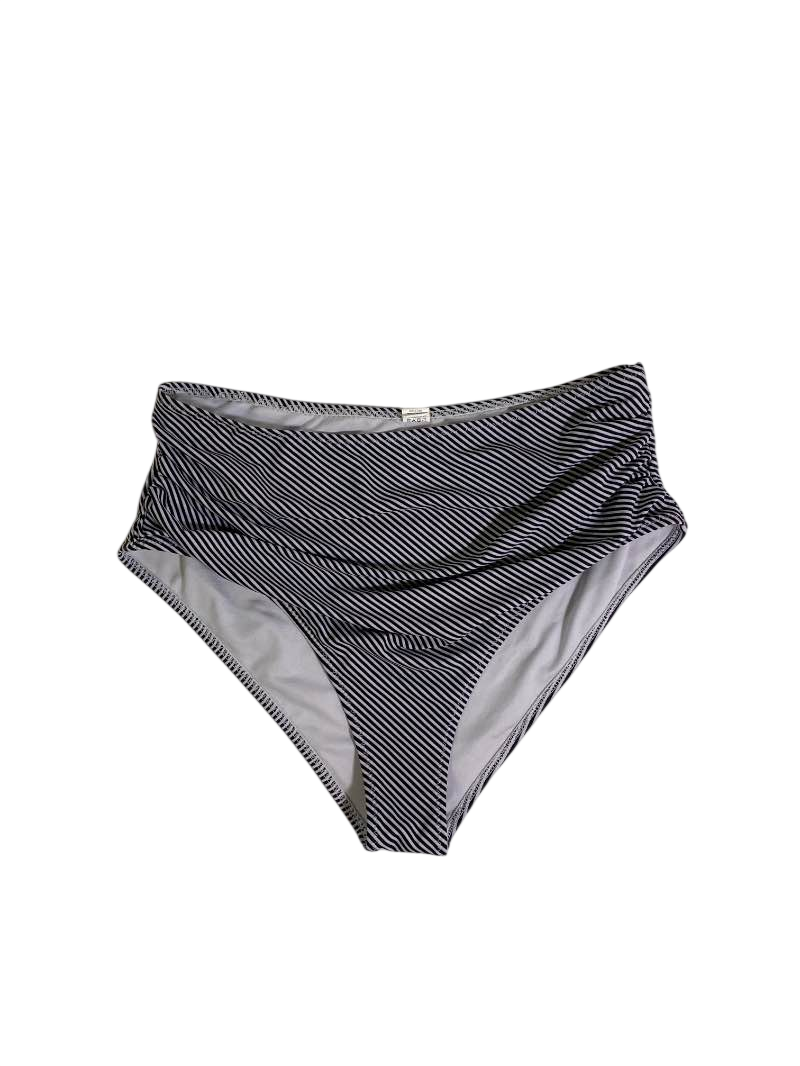 Cup She  High-Waisted Swimwear