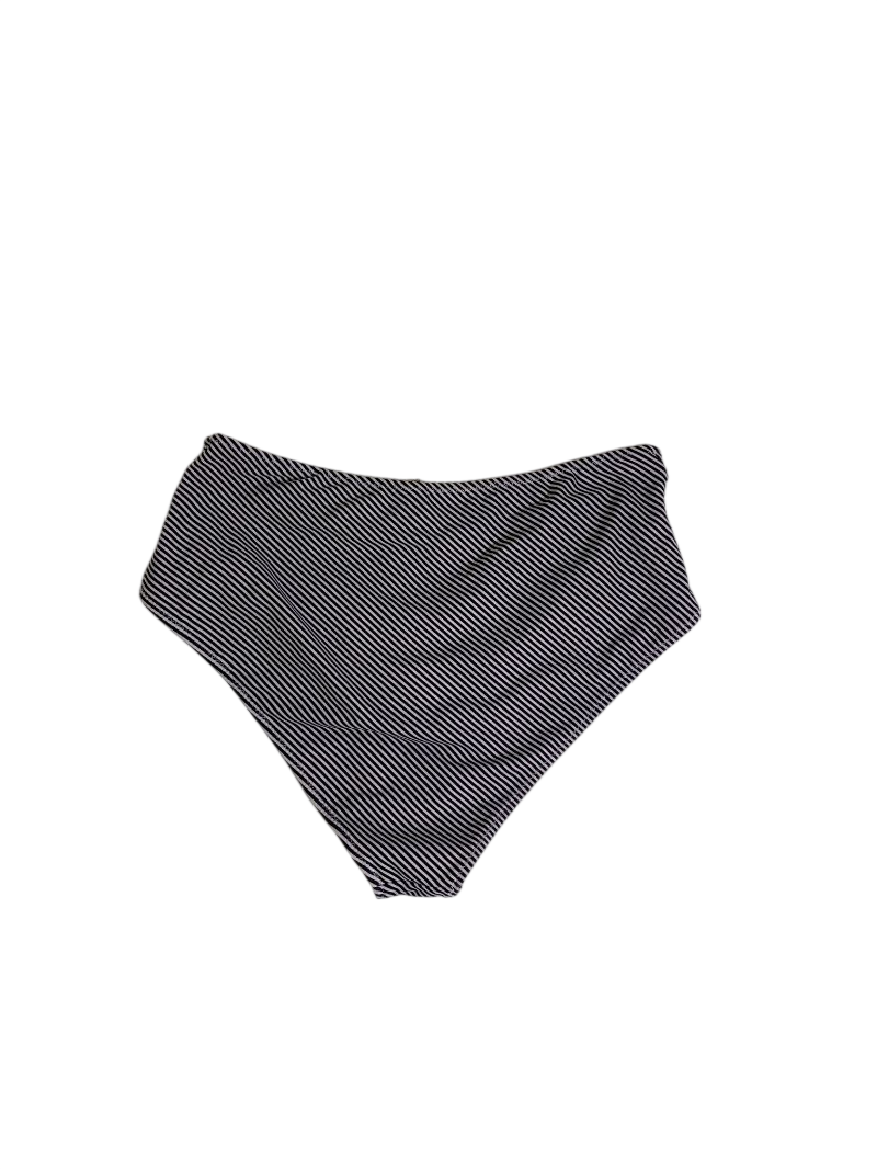 Cup She  High-Waisted Swimwear